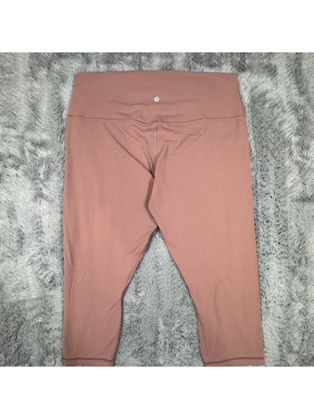 NEW Lululemon Womens Size 16 Align High-Rise Crop Leggings Pink